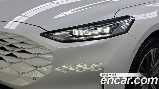 Kia K8 Hybrid — Фото автомобиля 7