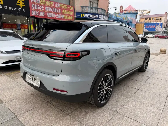 Leapmotor C11 — Фото автомобиля 8