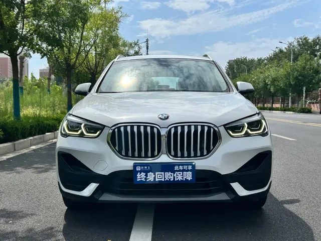 BMW X1 — Фото автомобиля 2