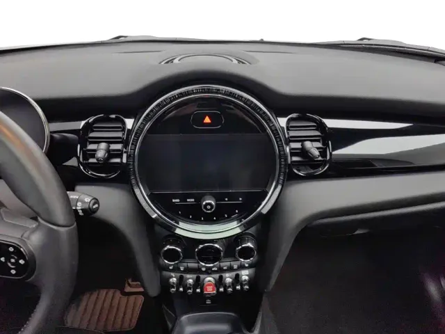 MINI MINI 2023 1.5T COOPER King's Cross Special Edition — Фото автомобиля 12