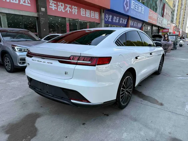 BYD Han — Фото автомобиля 5