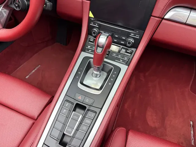 Porsche 718 — Фото автомобиля 13