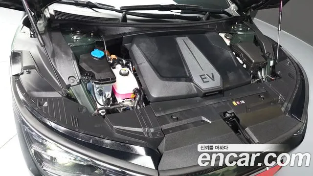 Kia EV6 — Фото автомобиля 6