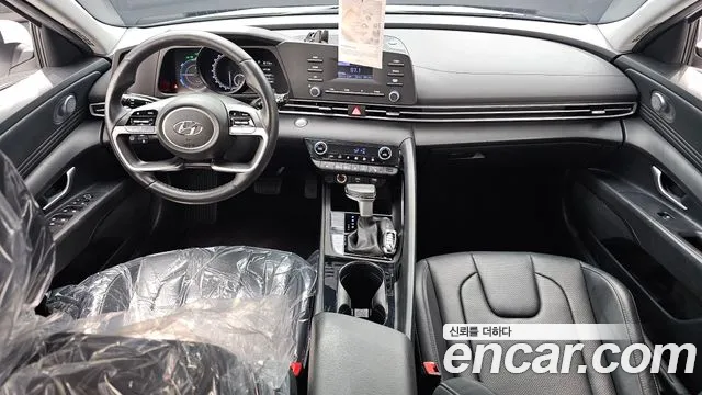 Hyundai Avante CN7 — Фото автомобиля 7