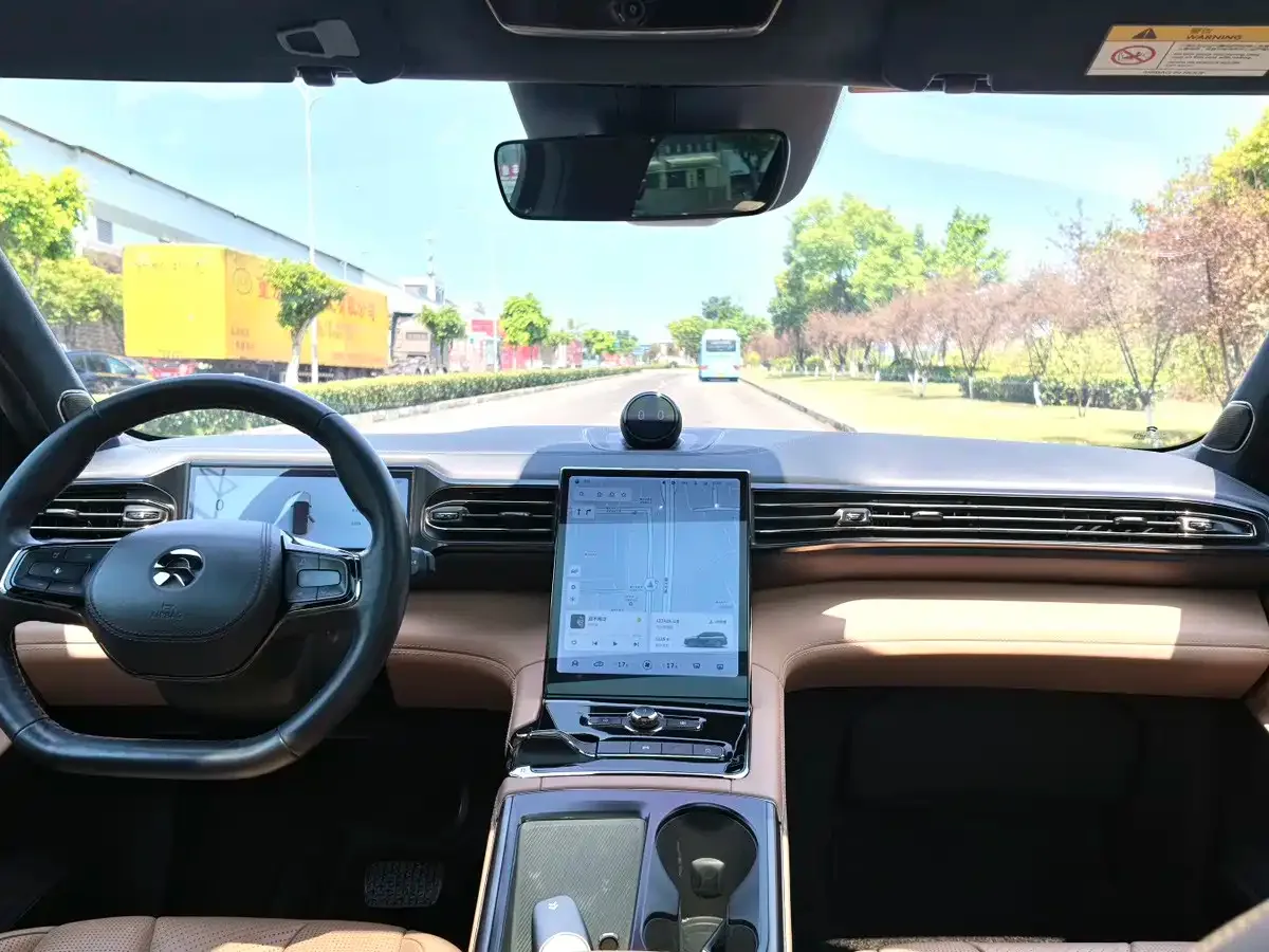 NIO NIO ES8 2020 450KM Signature Edition 6-Seater — Фото автомобиля 14