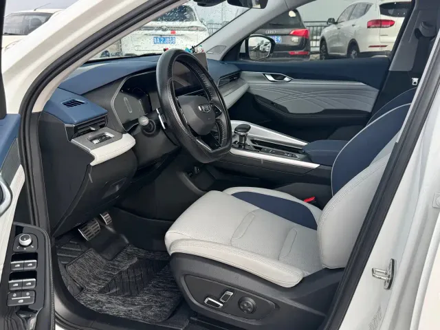 Geely Xingrui — Фото автомобиля 7
