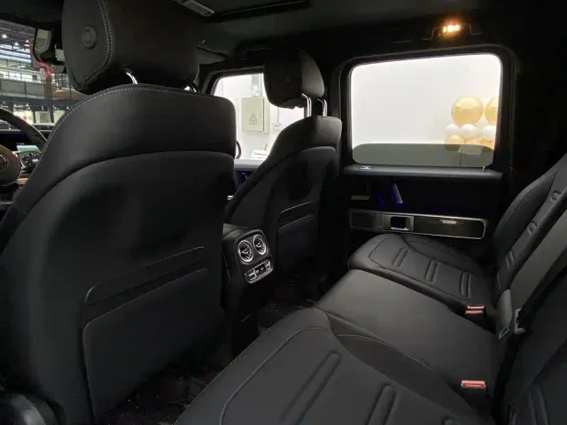 Mercedes-Benz G-Class — Фото автомобиля 29