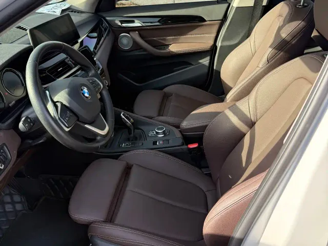 BMW X1 — Фото автомобиля 12