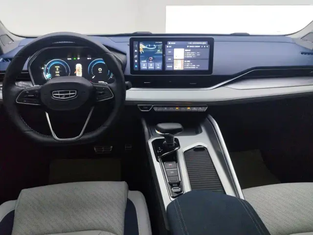 Geely Xingrui — Фото автомобиля 12
