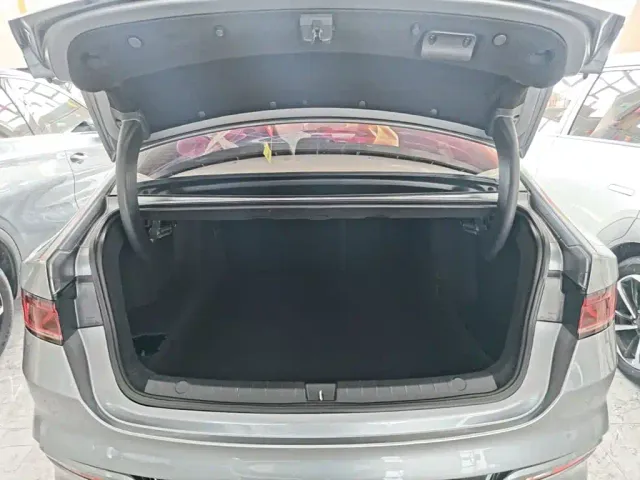 BYD Qin PLUS — Фото автомобиля 18