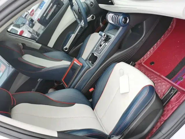 BYD Yuan PLUS — Фото автомобиля 24
