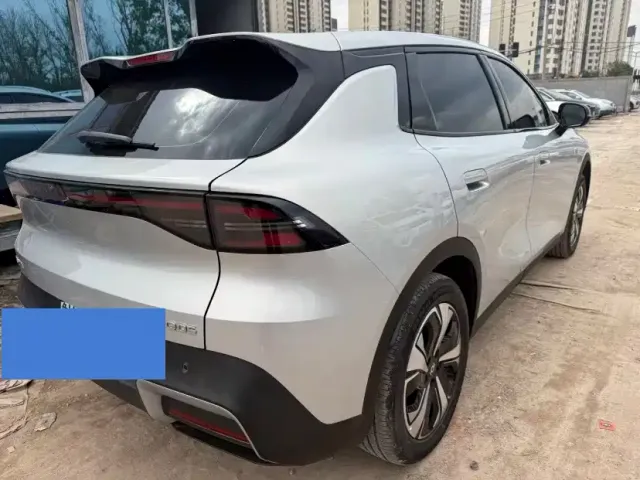 Changan Qiyuan Q05 — Фото автомобиля 8