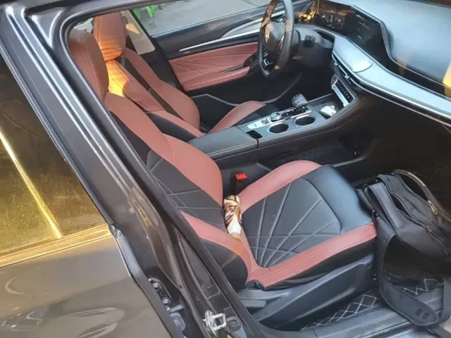 Changan Eado — Фото автомобиля 24