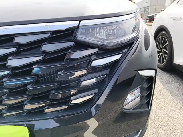 Hyundai Custo — Фото автомобиля 23