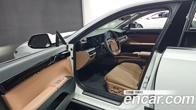 Hyundai Grandeur GN7 — Фото автомобиля 15