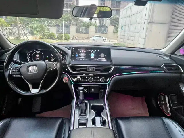 Honda Accord — Фото автомобиля 5