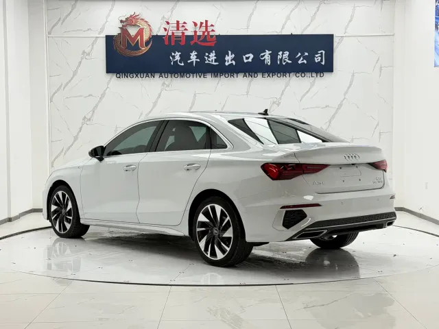Audi A3 — Фото автомобиля 4