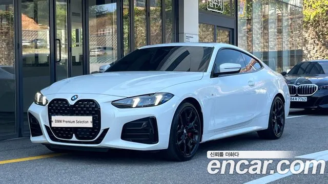 Фотография автомобиля — BMW 4 Series G22