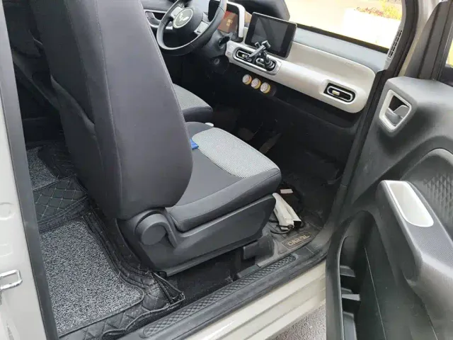 Wuling Hongguang Mini EV — Фото автомобиля 19