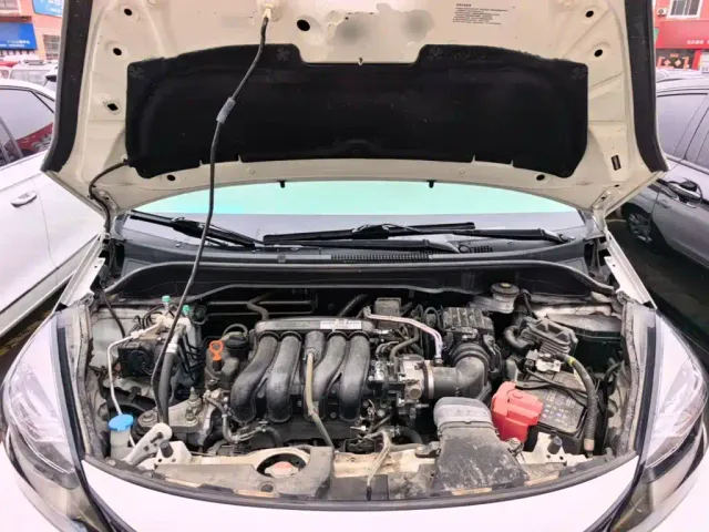 Honda Fit — Фото автомобиля 19