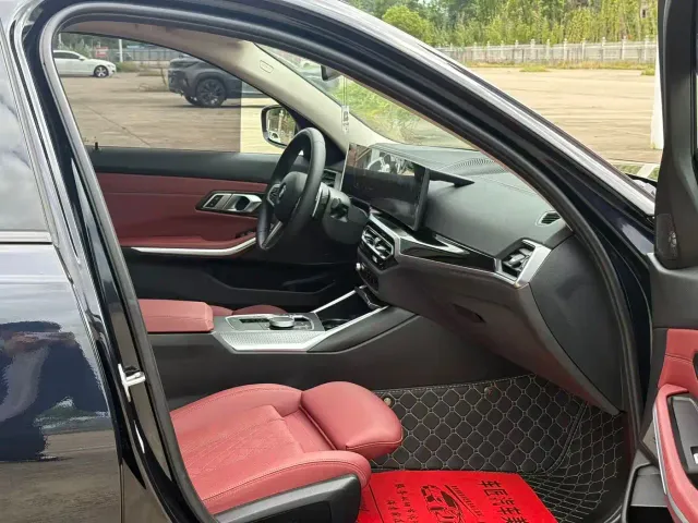 BMW 3 Series — Фото автомобиля 7