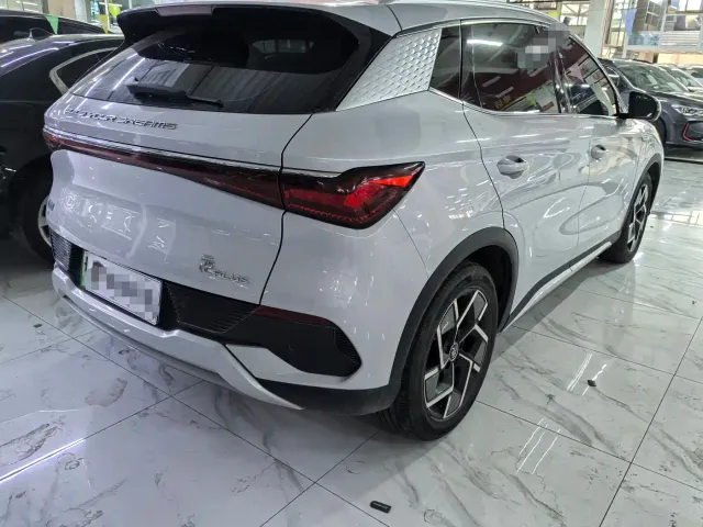 BYD Yuan PLUS — Фото автомобиля 6