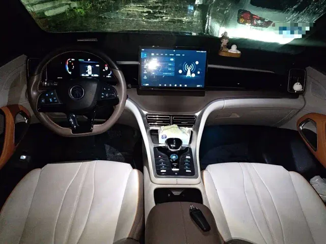 BYD Song Pro — Фото автомобиля 5