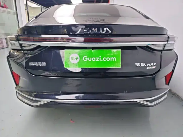 Dongfeng Yixuan MAX — Фото автомобиля 5
