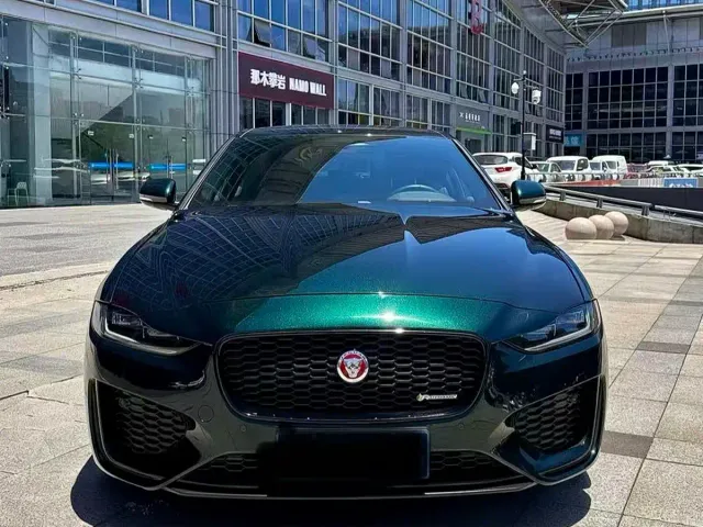 Jaguar XEL — Фото автомобиля 2