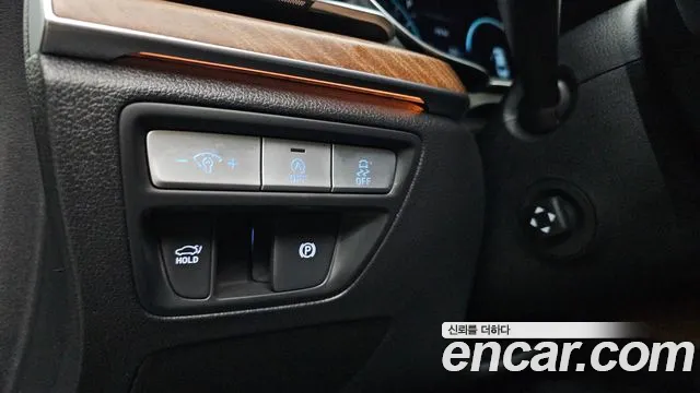 Genesis G80 Бензин 2.5 турбо AWD — Фото автомобиля 10