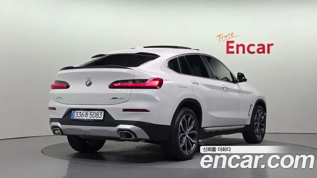 Фотография автомобиля — BMW X4 G02