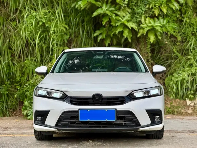 Honda Civic — Фото автомобиля 2