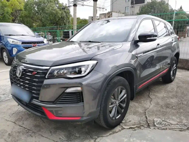 Фотография автомобиля — Changan CS75