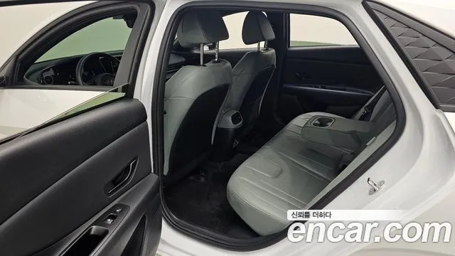 Hyundai Avante CN7 — Фото автомобиля 26