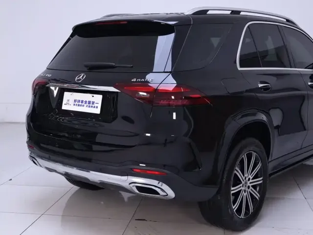 Mercedes-Benz GLE-Class — Фото автомобиля 8