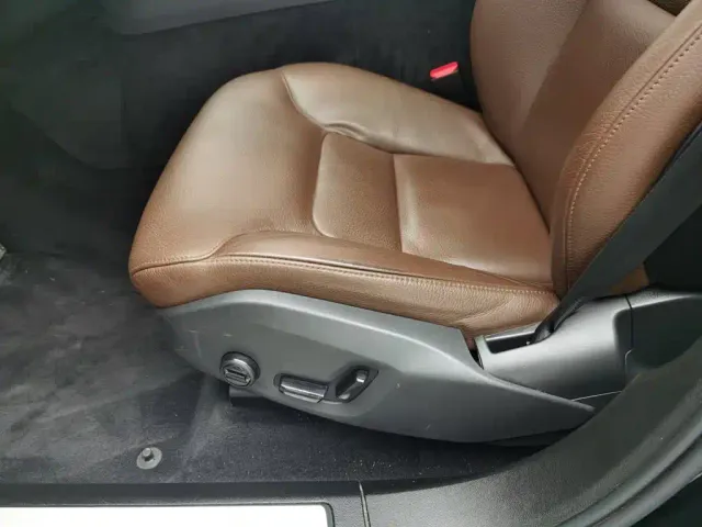 Volvo XC60 — Фото автомобиля 20