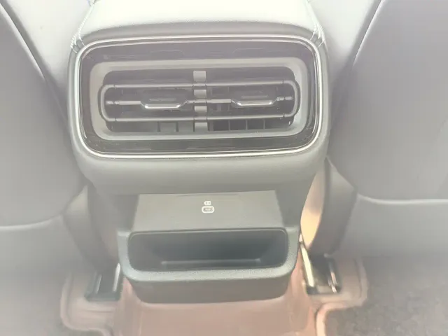 Geely Xingrui — Фото автомобиля 18