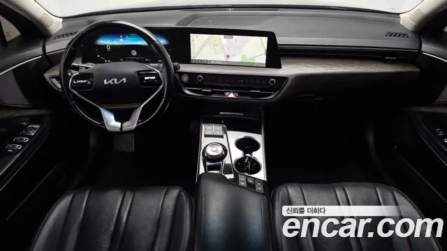 Kia K8 — Фото автомобиля 7
