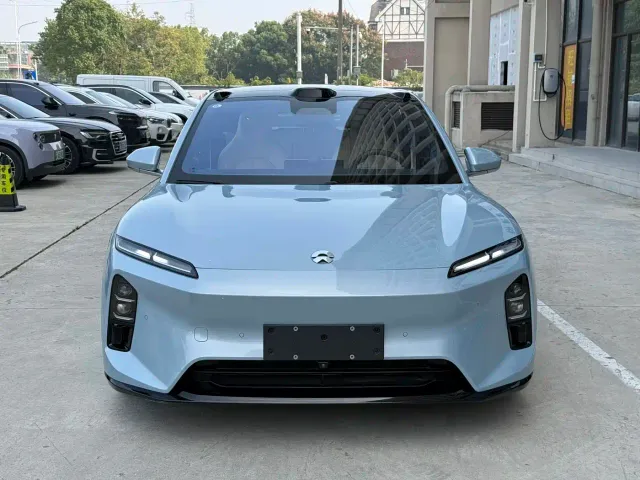 Nio ET5 Touring — Фото автомобиля 2