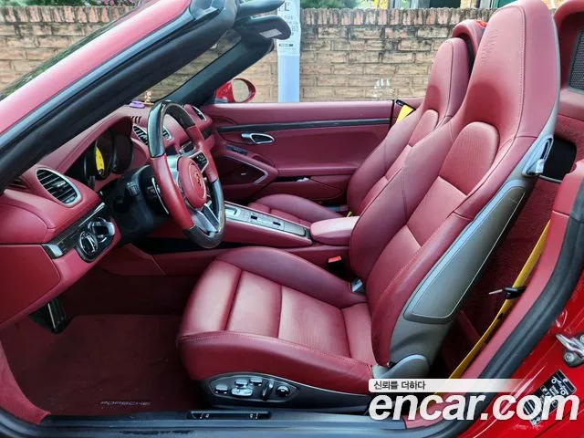 Porsche 718 — Фото автомобиля 6