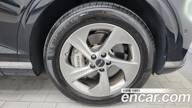 Genesis GV70 — Фото автомобиля 6