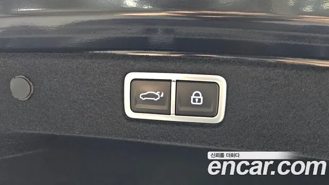 Hyundai Grandeur GN7 — Фото автомобиля 22