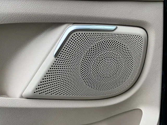 Mercedes-Benz V-Class — Фото автомобиля 11