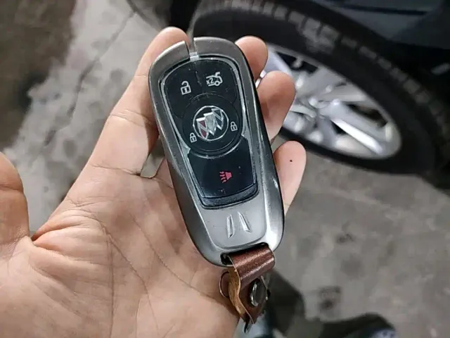 Buick Regal — Фото автомобиля 8