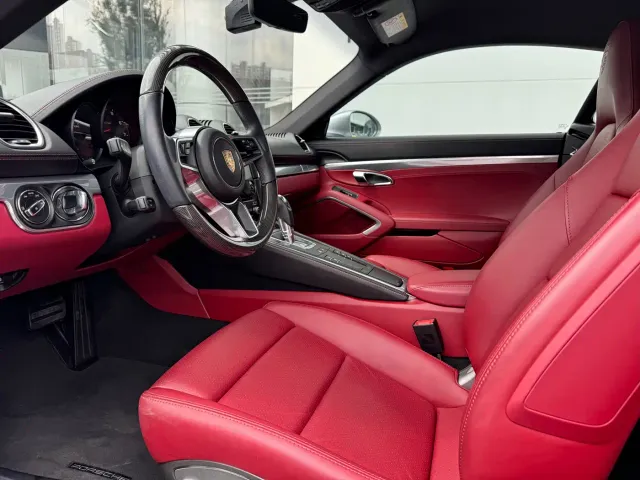 Porsche 718 — Фото автомобиля 16