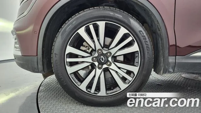 Renault-KoreaSamsung QM6 Новый QM6 2.0 dCi Première 4WD — Фото автомобиля 5
