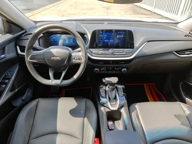Chevrolet Menlo — Фото автомобиля 9