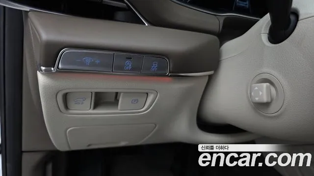 Genesis GV80 — Фото автомобиля 26
