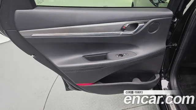 Hyundai Grandeur Новый Grandeur IG 3.0 LPi (Для проката) — Фото автомобиля 24
