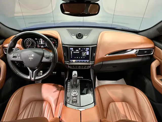 Maserati Levante — Фото автомобиля 26